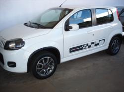 FIAT Uno 1.4 FLEX SPORTING