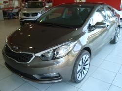 KIA Cerato Sedan 1.6 16V 4P EX