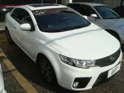 KIA Cerato Sedan 2.0 16V KOUP AUTOM�TICO