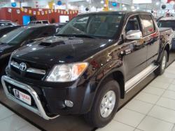 TOYOTA Hilux Caminhonete 3.0 4P 4X4 SRV TURBO DIESEL CABINE DUPLA