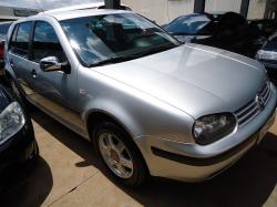 VOLKSWAGEN Golf 1.6 4P