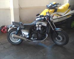 YAMAHA V-Max 1200 