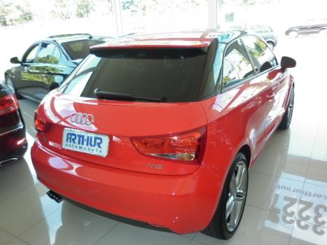 AUDI A1 1.4 16V TFSI ATRACTION S-TRONIC AUTOM�TICO, Foto 3