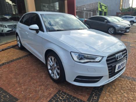 AUDI A3 1.4 16V 4P TFSI SPORTBACK S-TRONIC AUTOM�TICO, Foto 4