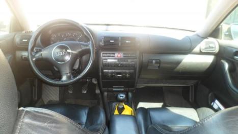 AUDI A3 1.8 4P, Foto 4