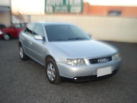 AUDI A3 1.8 4P, Foto 1