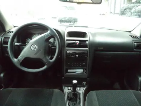 CHEVROLET Astra Hatch 2.0 4P ADVANTAGE  FLEX, Foto 4