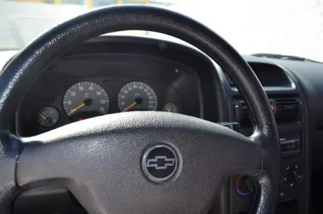 CHEVROLET Astra Hatch 2.0 4P ADVANTAGE  FLEX, Foto 2