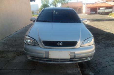 CHEVROLET Astra Hatch GL 1.8, Foto 2