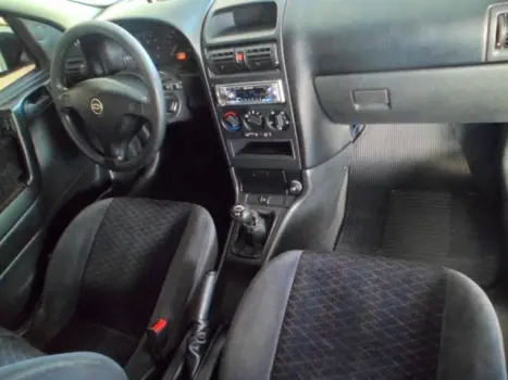 CHEVROLET Astra Hatch 2.0 GLS, Foto 4