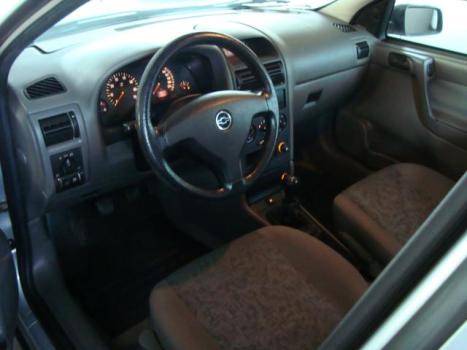 CHEVROLET Astra Hatch 2.0 4P, Foto 4