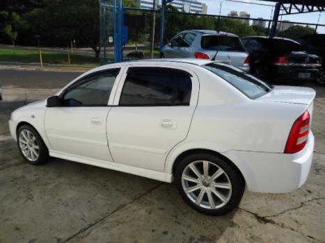 CHEVROLET Astra Sedan 1.8 4P GL, Foto 2