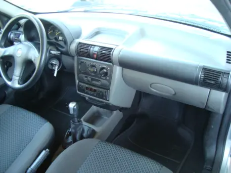 CHEVROLET Classic Sedan 1.0 4P VHCE FLEX LS, Foto 3