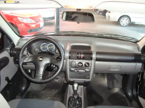 CHEVROLET Classic Sedan 1.0 4P VHCE FLEX LS, Foto 4