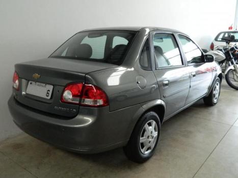 CHEVROLET Classic Sedan 1.0 4P VHCE FLEX LS, Foto 2