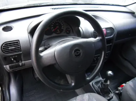 CHEVROLET Corsa Hatch 1.8 4P, Foto 3