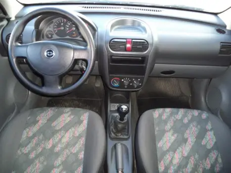 CHEVROLET Corsa Hatch 1.0 4P MAXX, Foto 3