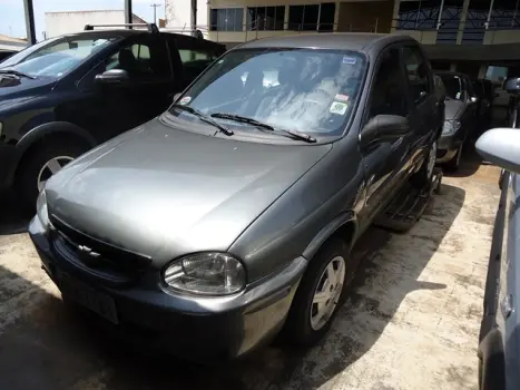 CHEVROLET Corsa Sedan 1.0 4P CLASSIC, Foto 1