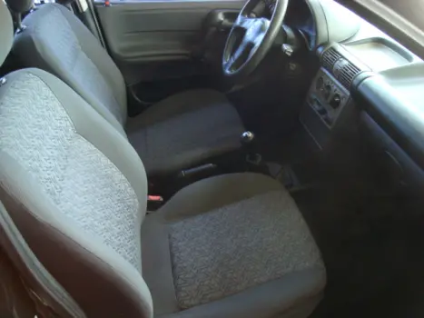 CHEVROLET Corsa Sedan 1.0 4P VHC CLASSIC FLEX, Foto 2