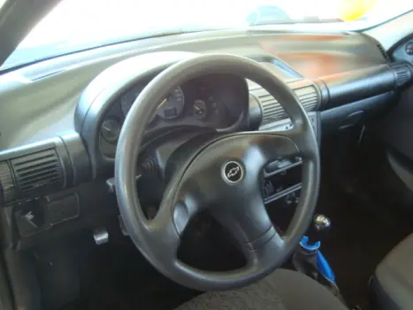 CHEVROLET Corsa Sedan 1.0 4P CLASSIC, Foto 3