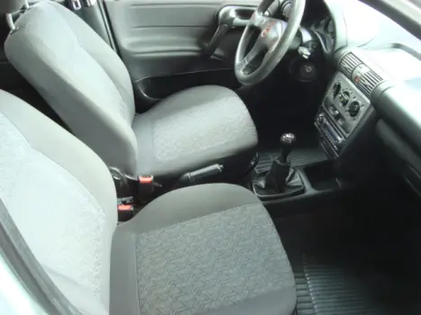 CHEVROLET Corsa Sedan 1.0 4P CLASSIC SPIRIT VHC, Foto 2