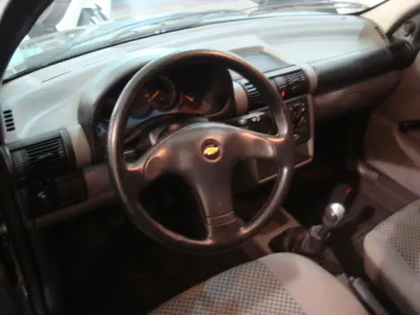 CHEVROLET Corsa Sedan 1.0 4P CLASSIC VHCE FLEX, Foto 4