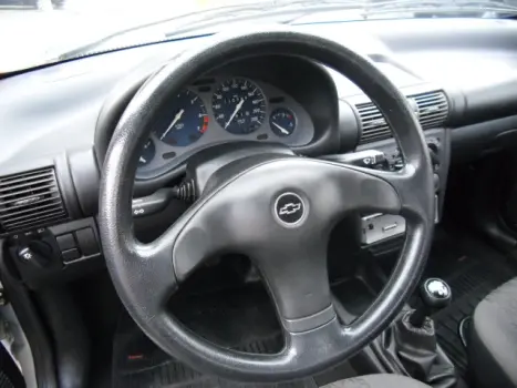 CHEVROLET Corsa Sedan 1.6 4P CLASSIC, Foto 3