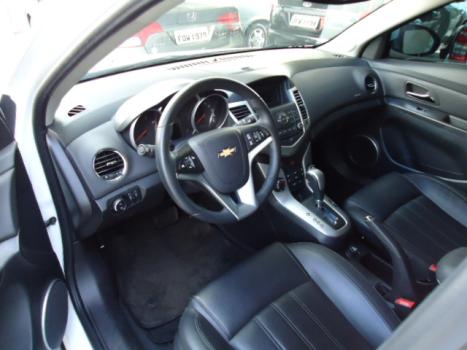 CHEVROLET Cruze Hatch 1.8 16V 4P LT ECOTEC FLEX, Foto 4