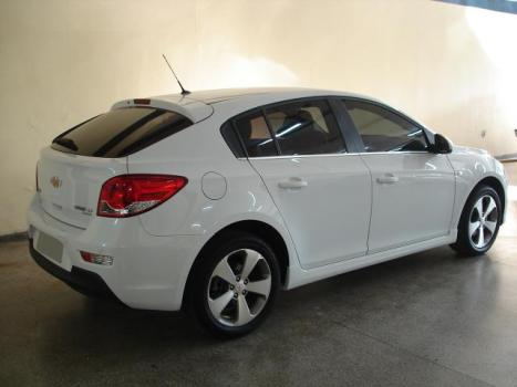 CHEVROLET Cruze Hatch 1.8 16V 4P LT SPORT6 FLEX, Foto 3
