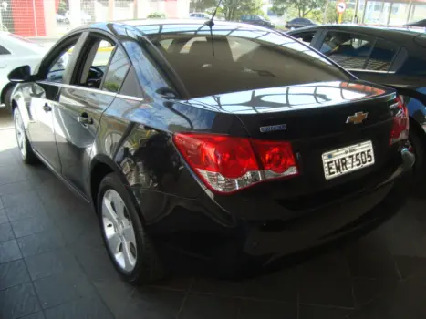CHEVROLET Cruze Hatch 1.8 16V 4P LT ECOTEC FLEX, Foto 2