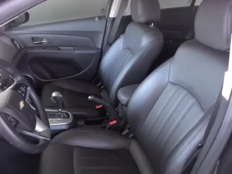 CHEVROLET Cruze Hatch 1.8 16V 4P LT ECOTEC FLEX, Foto 4