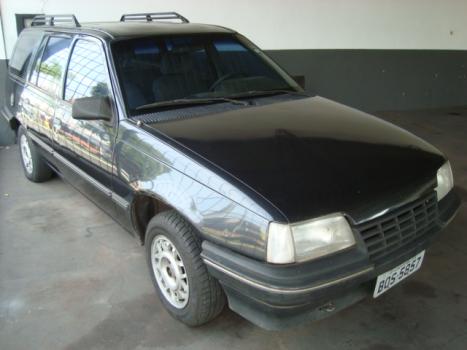 CHEVROLET Ipanema 1.8 4P GL, Foto 1