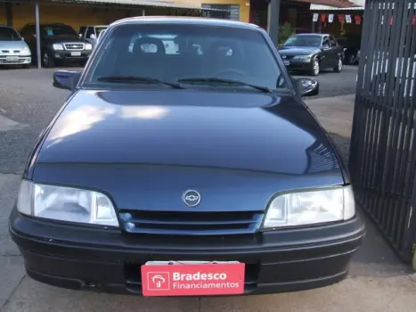 CHEVROLET Monza Sedan 1.8 GL, Foto 1