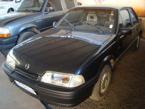 CHEVROLET Monza Sedan 1.8 �LCOOL SL/E, Foto 1