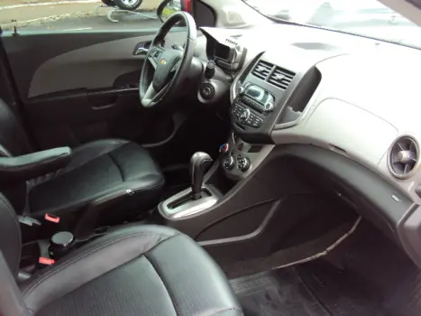 CHEVROLET Sonic Sedan 1.6 16V 4P LTZ FLEX, Foto 4