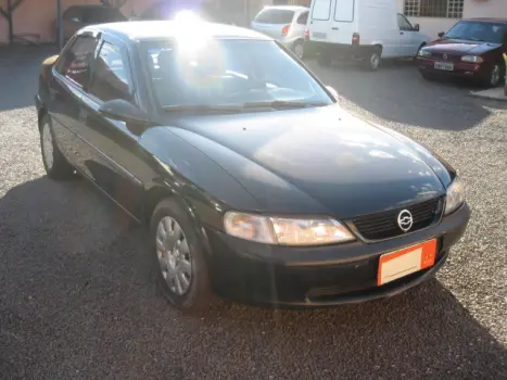 CHEVROLET Vectra Sedan 2.0 4P GL, Foto 2