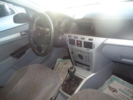 CHEVROLET Vectra Sedan 2.0 4P FLEX ELEGANCE, Foto 2