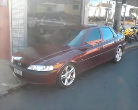 CHEVROLET Vectra Sedan GLS 2.0 4P, Foto 1