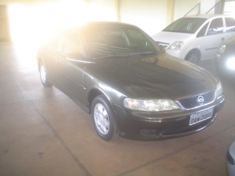 CHEVROLET Vectra Sedan GLS 2.2 4P, Foto 4