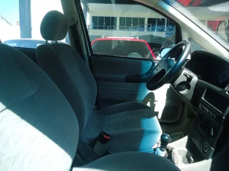 CHEVROLET Zafira 2.0 16V 4P CD, Foto 2