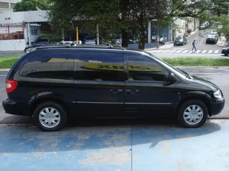 CHRYSLER Grand Caravan 3.3 V6 12V 4P SE AUTOM�TICO, Foto 2