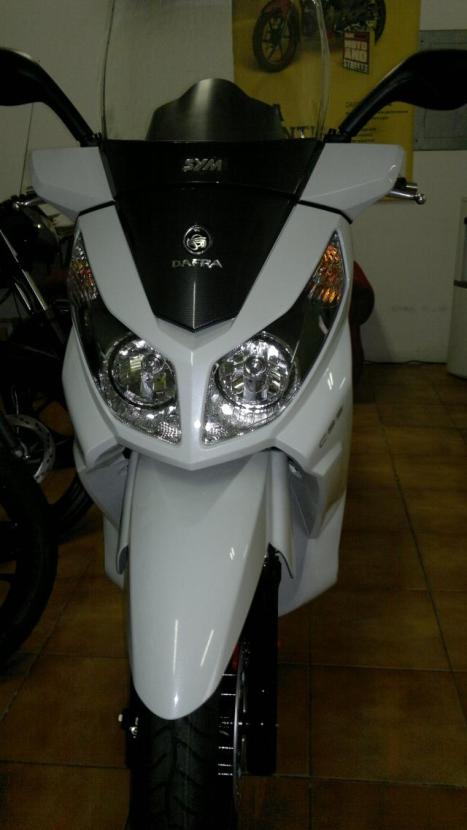 DAFRA Citycom 300 I , Foto 3