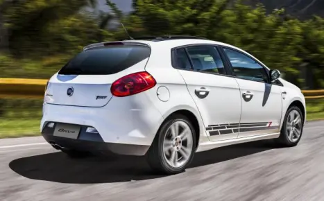 FIAT Bravo 1.8 16V 4P ESSENCE FLEX, Foto 3