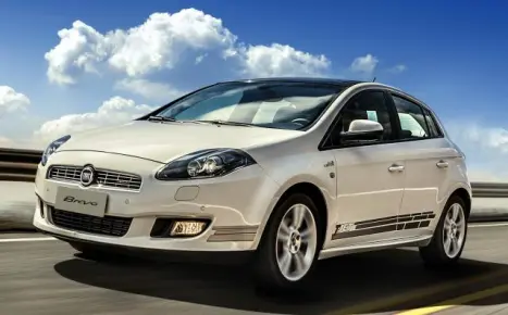 FIAT Bravo 1.8 16V 4P ESSENCE FLEX, Foto 2