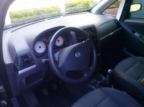 FIAT Idea 1.4 4P ELX FLEX, Foto 3