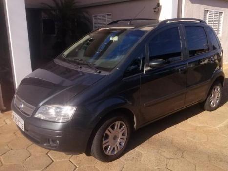 FIAT Idea 1.4 4P ELX FLEX, Foto 1