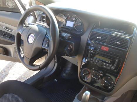 FIAT Linea 1.8 16V 4P FLEX ESSENCE, Foto 4