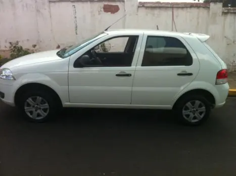 FIAT Palio 1.0 4P FLEX ATTRACTIVE, Foto 3