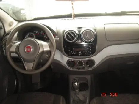 FIAT Palio 1.0 4P FLEX ATTRACTIVE, Foto 3