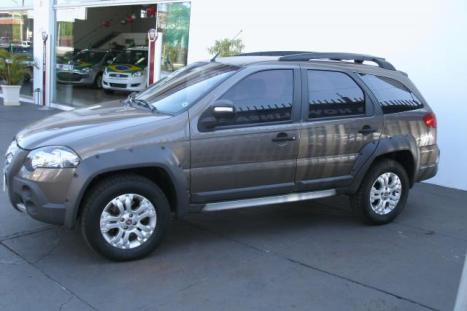 FIAT Palio Weekend 1.8 4P FLEX ADVENTURE LOCKER, Foto 3